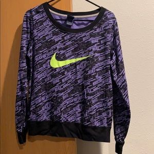 Women’s sweatshirt size L